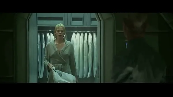 新的 Charlize Theron in Prometheus (2012 超级管