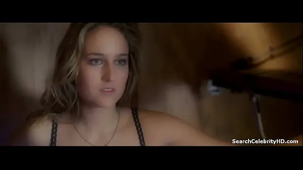 Tabung Leelee Sobieski in Night Train 2009 mega baru