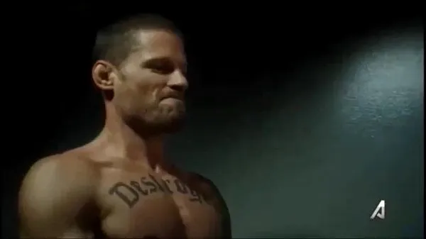 Nuevo escenas de sexo de matt lauria en "kingdom megatubo