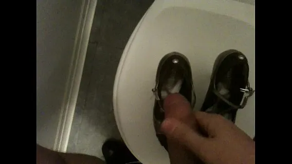 Nytt Cum on my coworker Heels in Toilets 02 megarør