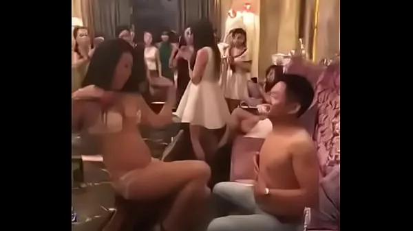 Nyt Sexy girl in Karaoke in Cambodia megarør