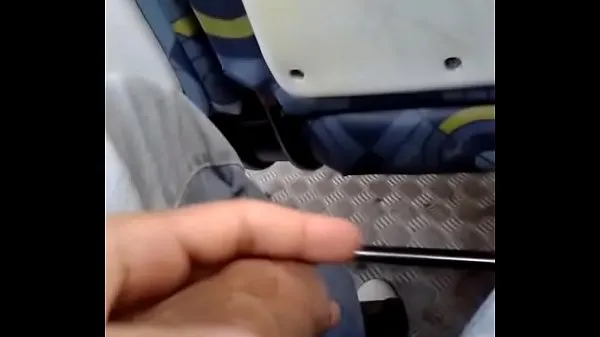 Nouveau Première fois dans le bus (1mégaTube