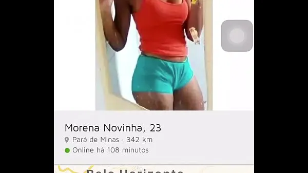 Tabung girl from Minas Gerais taking a shower live on the Jaumo app mega baru