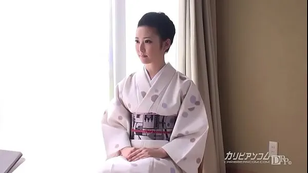 Uusi The hospitality of the young proprietress-You came to Japan for Nani-Yui Watanabe megaputki