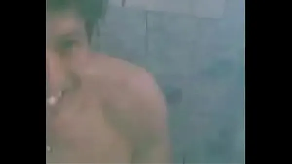 Nyt Straight friend caught in shower megarør