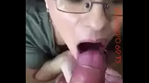 Nová Cumshot in the mouth of the university student mega trubica