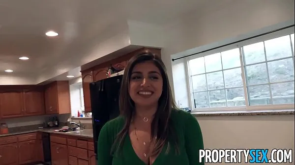 New PropertySex Horny wife with big tits cheats on her husband with real estate agent mega Tube