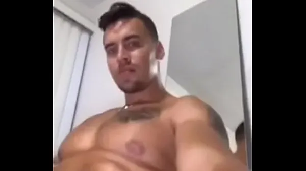 新しいSexy Russian guy teasing and showing chest (non pornメガチューブ