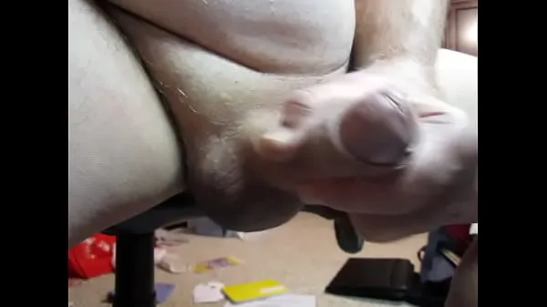 أنبوب Hottang69 mature 65 year old Grandpa shaved small uncut cock wanking his foreskin to squirt cum closeup ضخم جديد