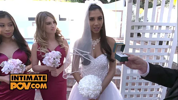 Nuevo itsPOV - Los coños de Bridemaid son el regalo de su esposa megatubo