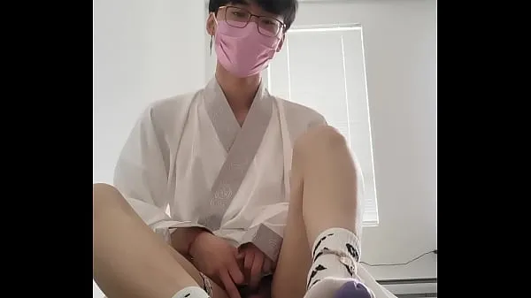 Neue asiatisch hanfu sissy femboy twink weiße socken anal und riesig abspritzenMega-Tube