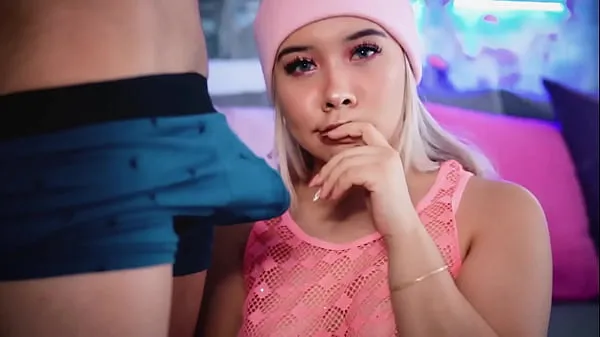 Nový Colombian blonde loves sucking her stepbrother's cock live mega Tube