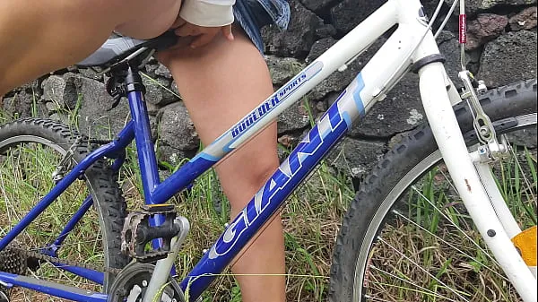 New Student Girl Riding Bicycle&Masturbating On It After Classes In Public Park mega Tube