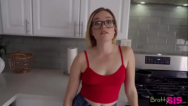 New I will let you touch my ass if you do my chores" Katie Kush bargains with Stepbro -S13:E10 mega Tube