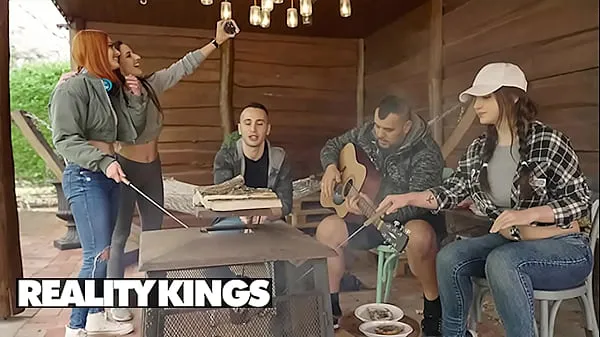 Nuevo REALITY KINGS - Mina Von D, Raul Costa - La fiesta privada de Mina megatubo